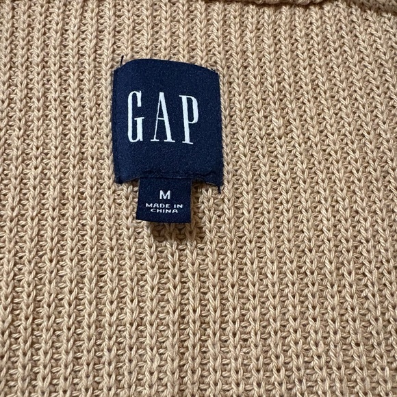 GAP Tan Knit Cardigan size Medium NWT - Picture 3 of 5